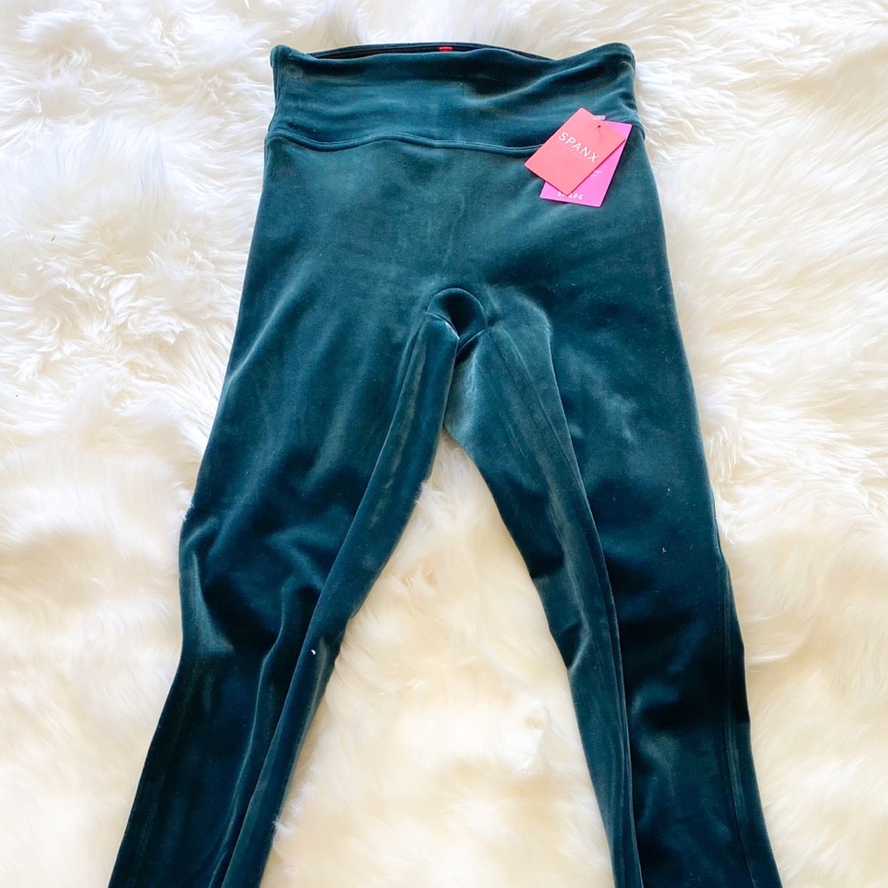 NWT Velvet Green Spanx XS